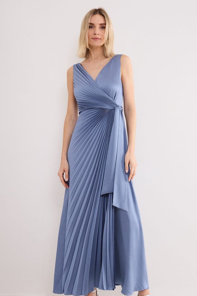 Phase Eight Phase Eight Women's Emlyn Pleated Wrap Dress in Baby Blue - 3