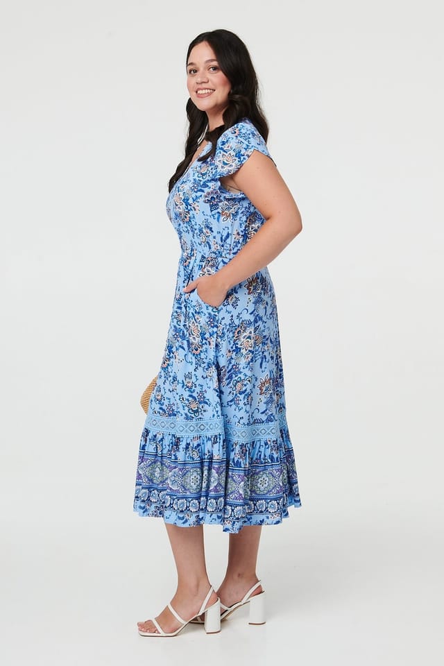 Izabel London Izabel London Women's Curve Floral Cap Sleeve Lace Midi Dress in Blue - 2