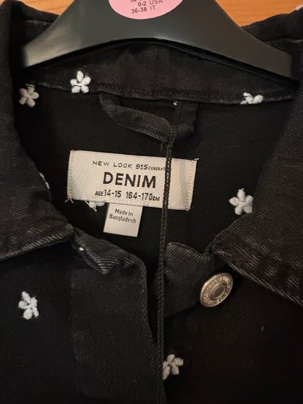New Look Girls New Look 915 black denim jacket with white flower embroidered