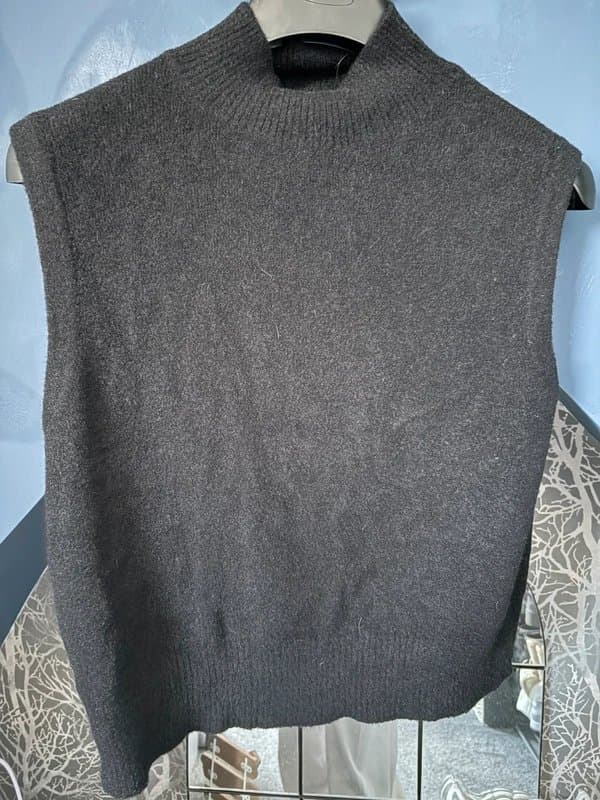 PrettyLittleThing Turtle neck jumper