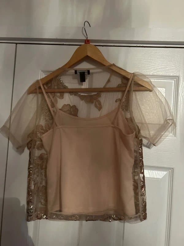 New Look Flower embroidered sequin top