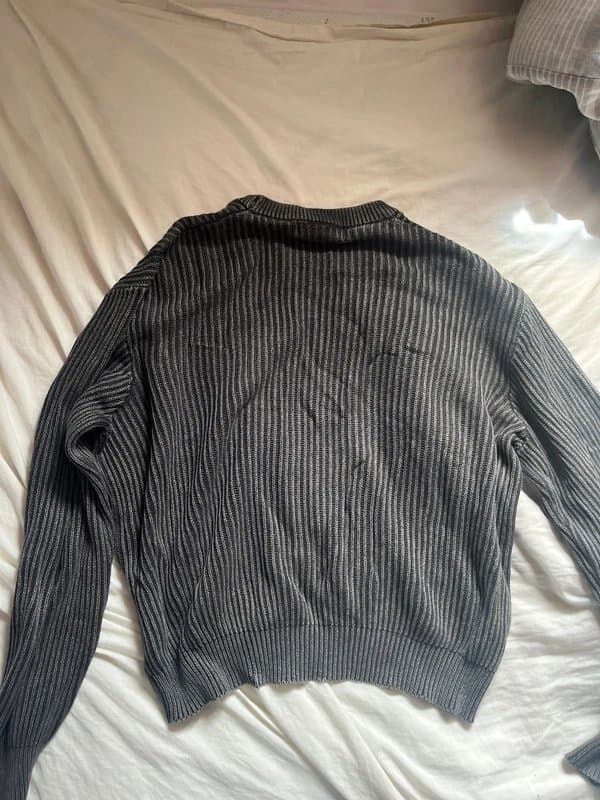 Bershka Boxy cropped knitted sweater