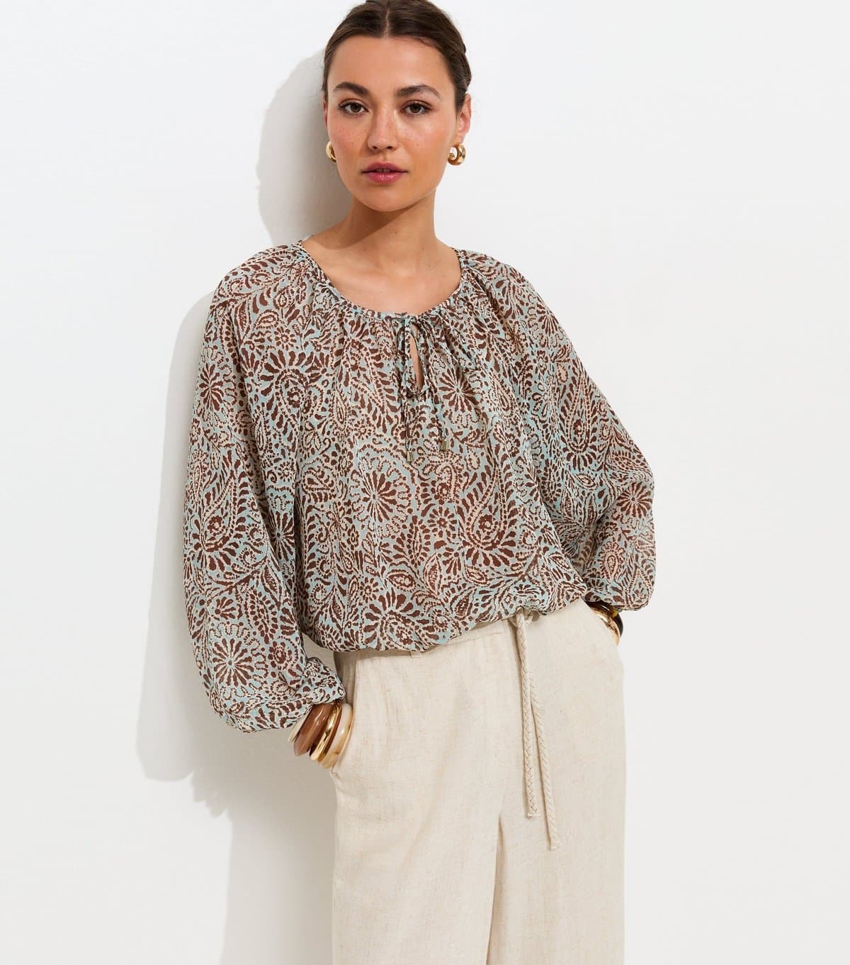 New Look Women's Green Paisley Print Long Sleeve Chiffon Blouse New Look