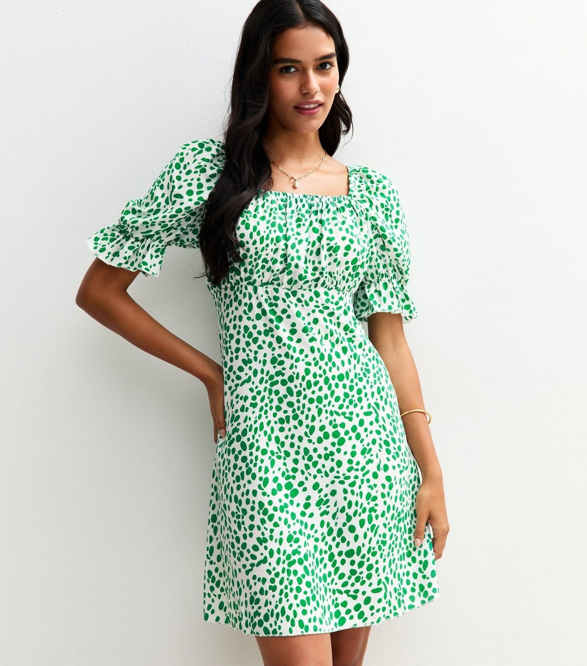 Sunshine Soul Women's Green Abstract Spot Print Mini Dress Sunshine Soul New Look - 1
