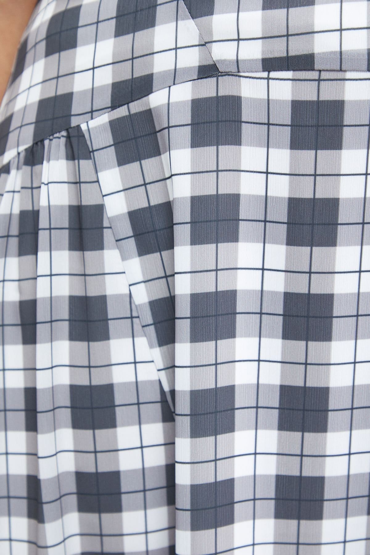 Warehouse Warehouse Women's Tony Check Chiffon Asymmetric Midi Skirt in Black - 4