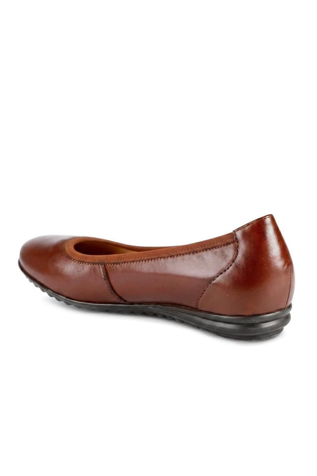Pavers Pavers Women's Smart Leather Lightweight Ballet Flats in Tan - 3