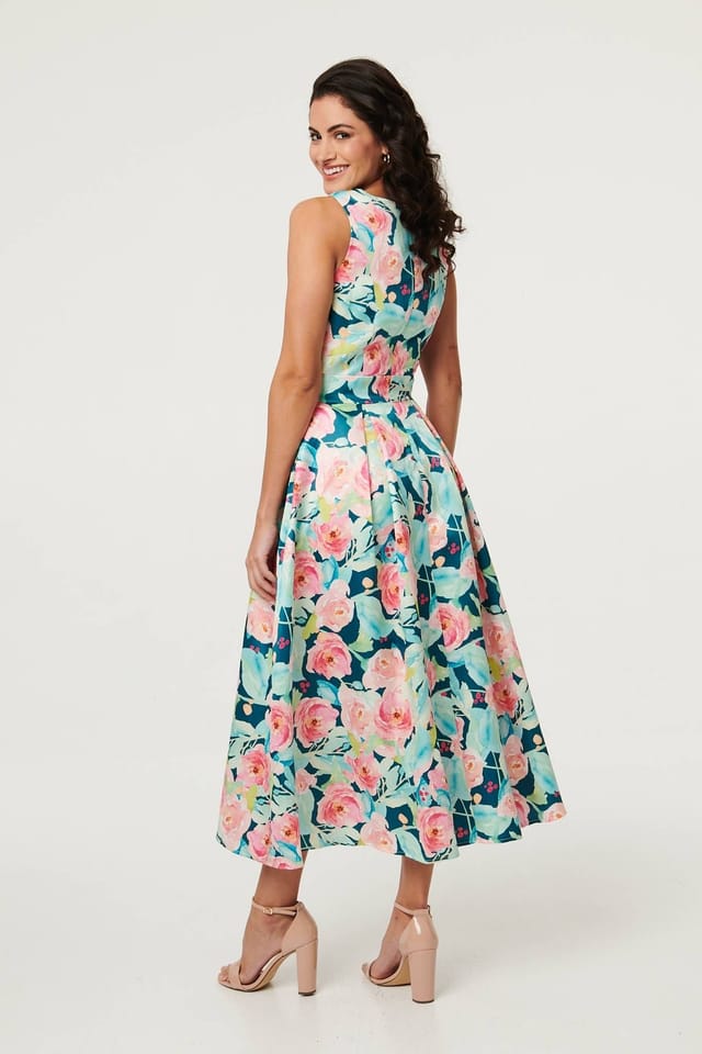 Izabel London Izabel London Women's Floral Sleeveless Pleat Front Midi Dress in Blue - 3