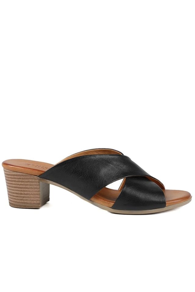 Bellissimo Bellissimo Women's Smart Leather Mules in Black - 2