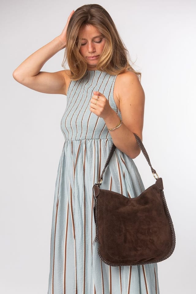 Cultured London Cultured London Women's 'Bonnie' Leather Shoulder Bag in Dark Brown - 2