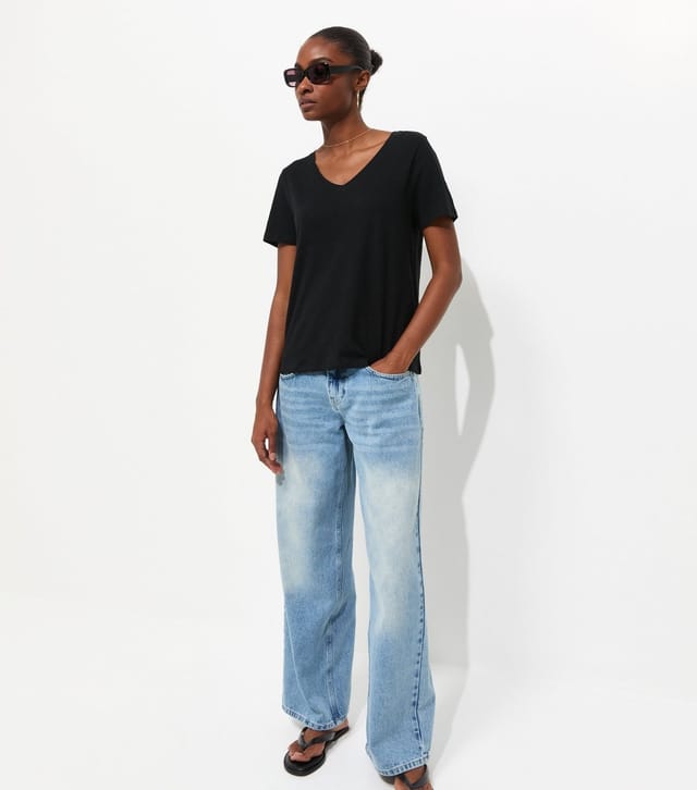 New Look Women's Premium Black Linen Rich V Neck T-Shirt New Look - 3