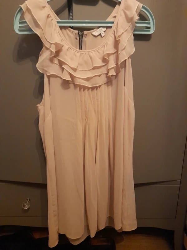 New Look Gorgeous pink chiffon top