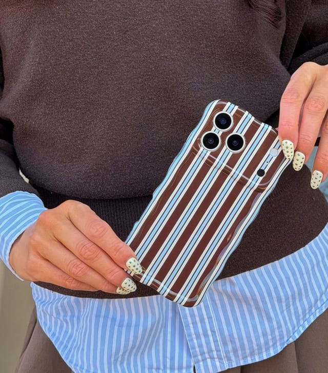 Coconut Lane Brown & Blue Striped Wavy Phone Case Coconut Lane New Look - 3