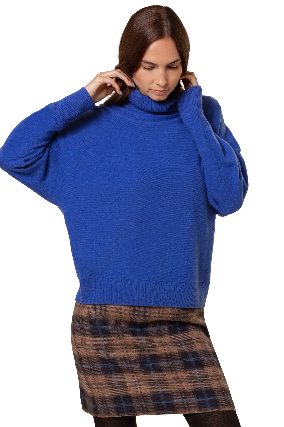 Celtic & Co Celtic & Co Women's Lambswool Roll Neck Jumper in Cobalt - 4