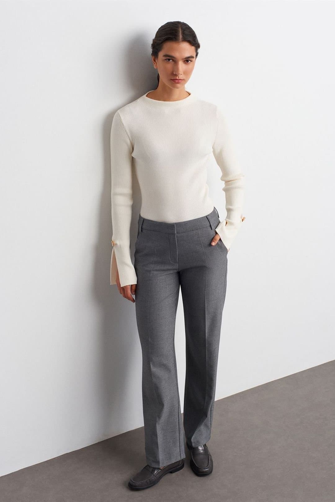Dilvin Dilvin Women's Low-waist Straight-leg Crepe Trousers in Charcoal