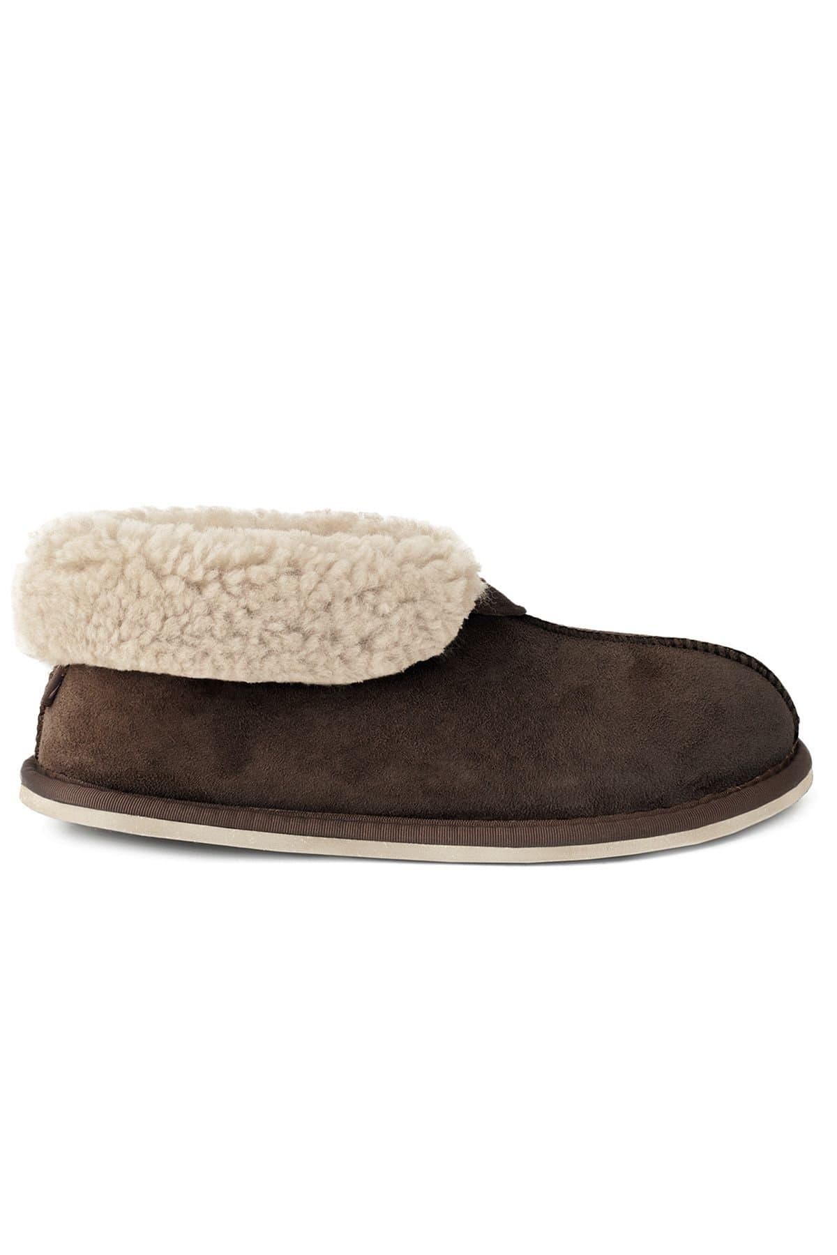 Celtic & Co Celtic & Co Women's ' Shearling Bootee Slippers in Chocolate