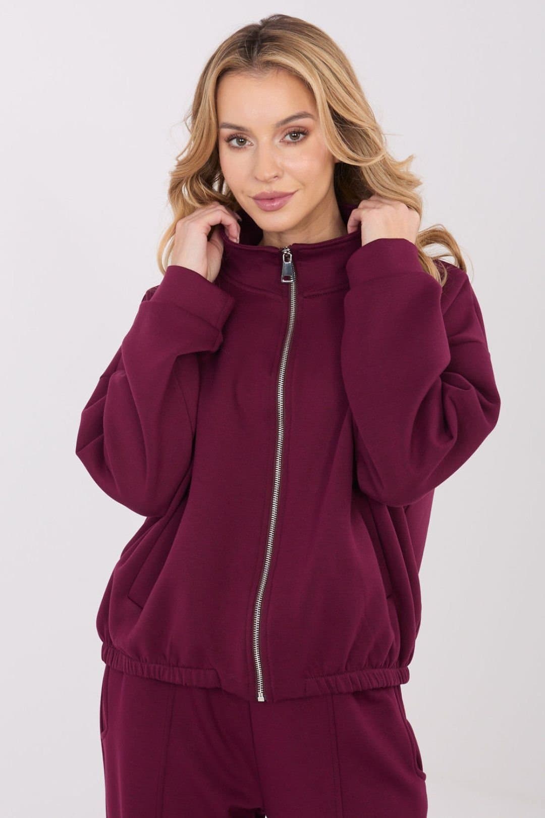Love Lace Love Lace Women's Casual Zip Neck Stand Collar Blouse in Burgundy