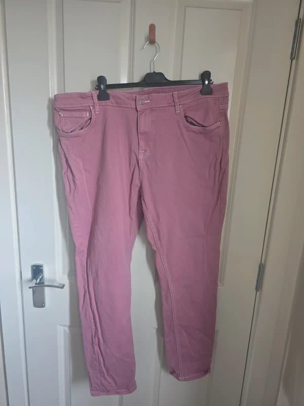 ASOS Design Men's pink jeans