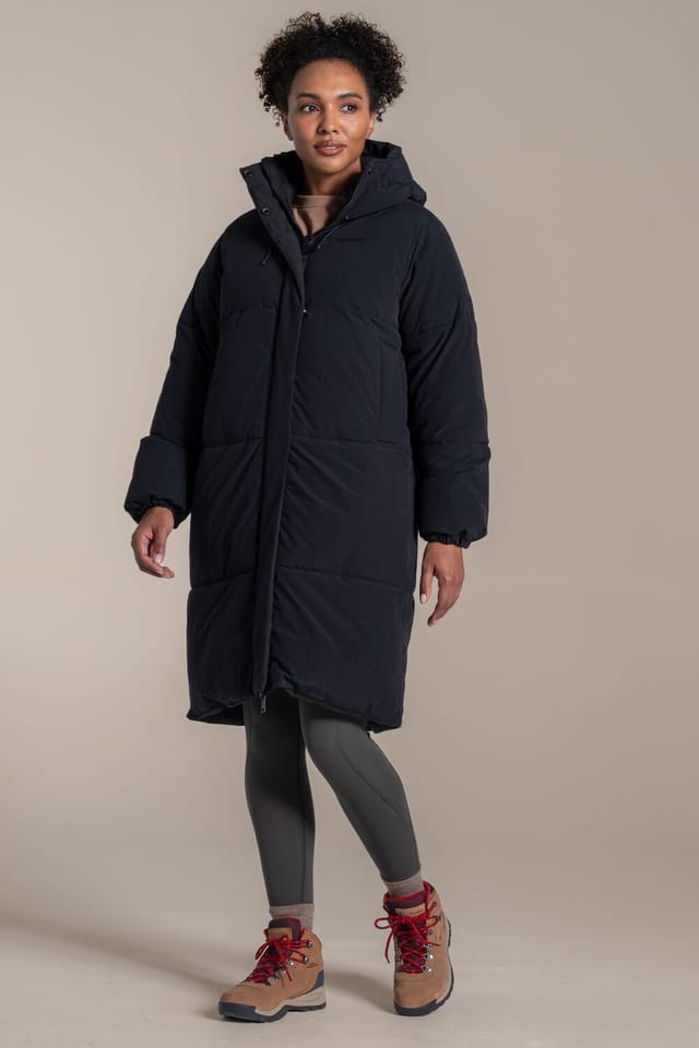 Craghoppers Craghoppers Women's Middlefell Longline Reversible Hooded Waterproof Breathable Padded Jacket in Black - 3