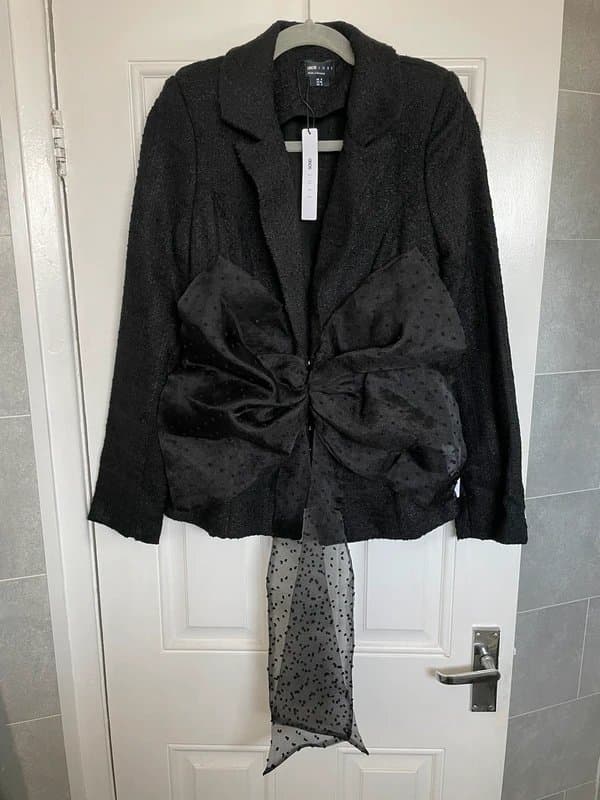 ASOS Asos luxe bouche blazer with organza bow in black - Size 8 BNWT