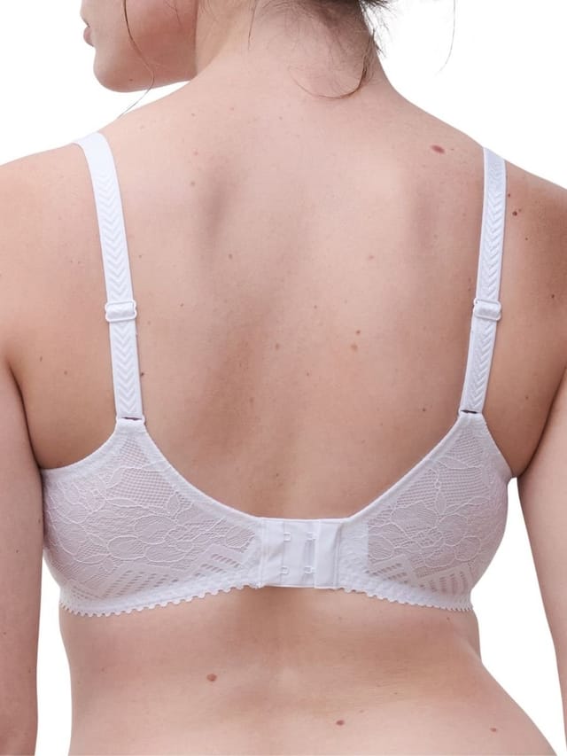 Chantelle Chantelle Women's Origins Covering T-Shirt Bra in White - 2