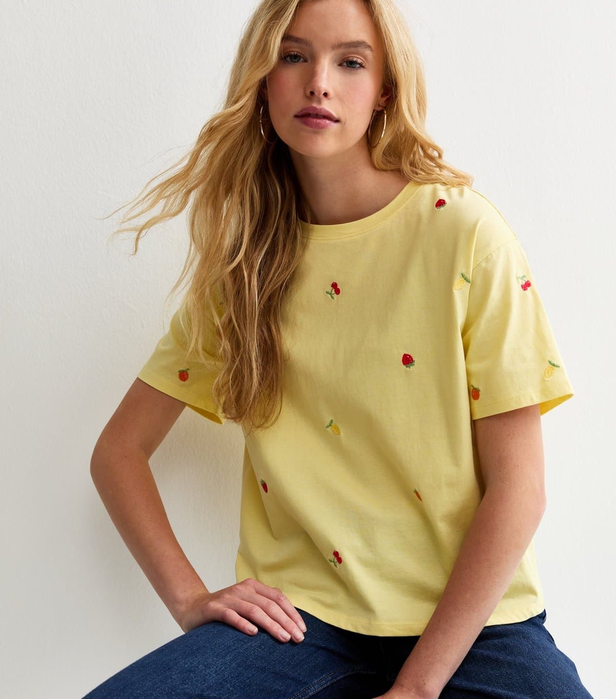 New Look Women's Yellow Cotton Boxy Embroidered Fruit T-Shirt New Look