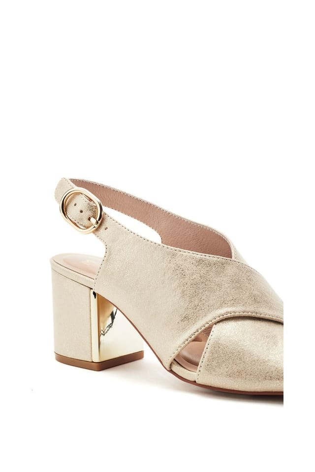 Moda In Pelle Moda In Pelle Women's 'Naylani' Metallic Heeled Sandals in Gold - 3