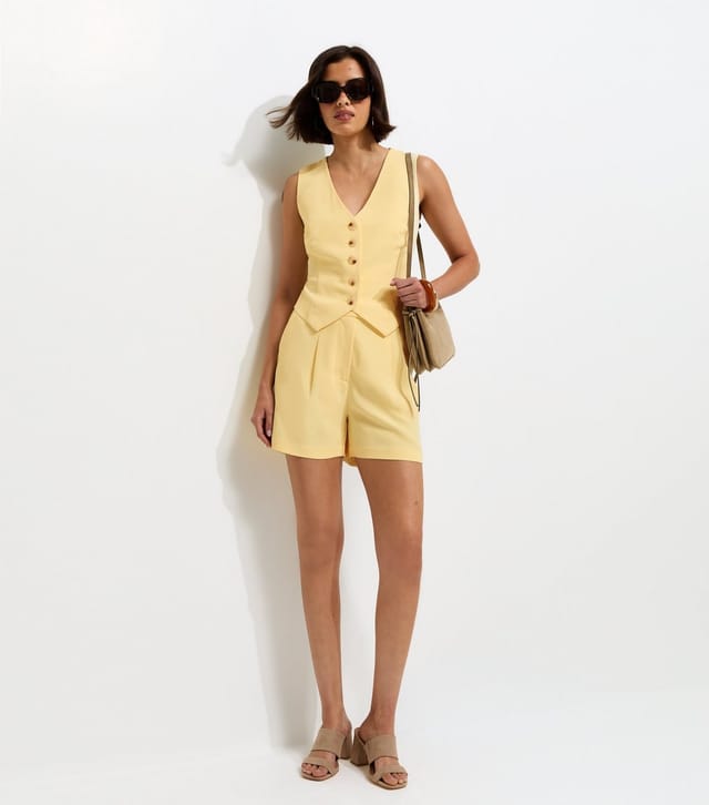 New Look Women's Light Yellow Short Tie Back Waistcoat New Look - 2
