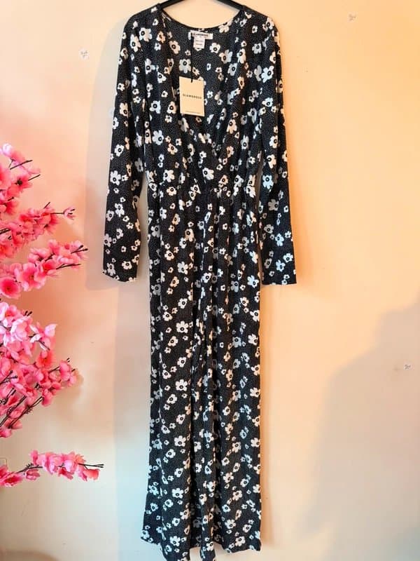 Glamorous Glamorous Black Floral Playsuit Size 8 UK