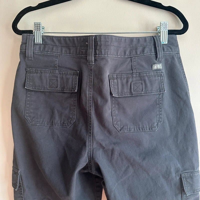 Eddie Bauer cropped cargo pants