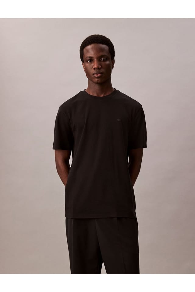 Calvin Klein Calvin Klein Men's Ss Supima Chest Emb Crewneck Tee Black - 2