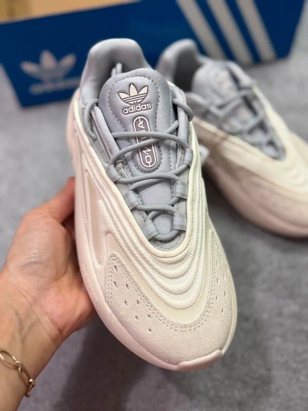 adidas Adidas Ozelia Trainers - Size 3