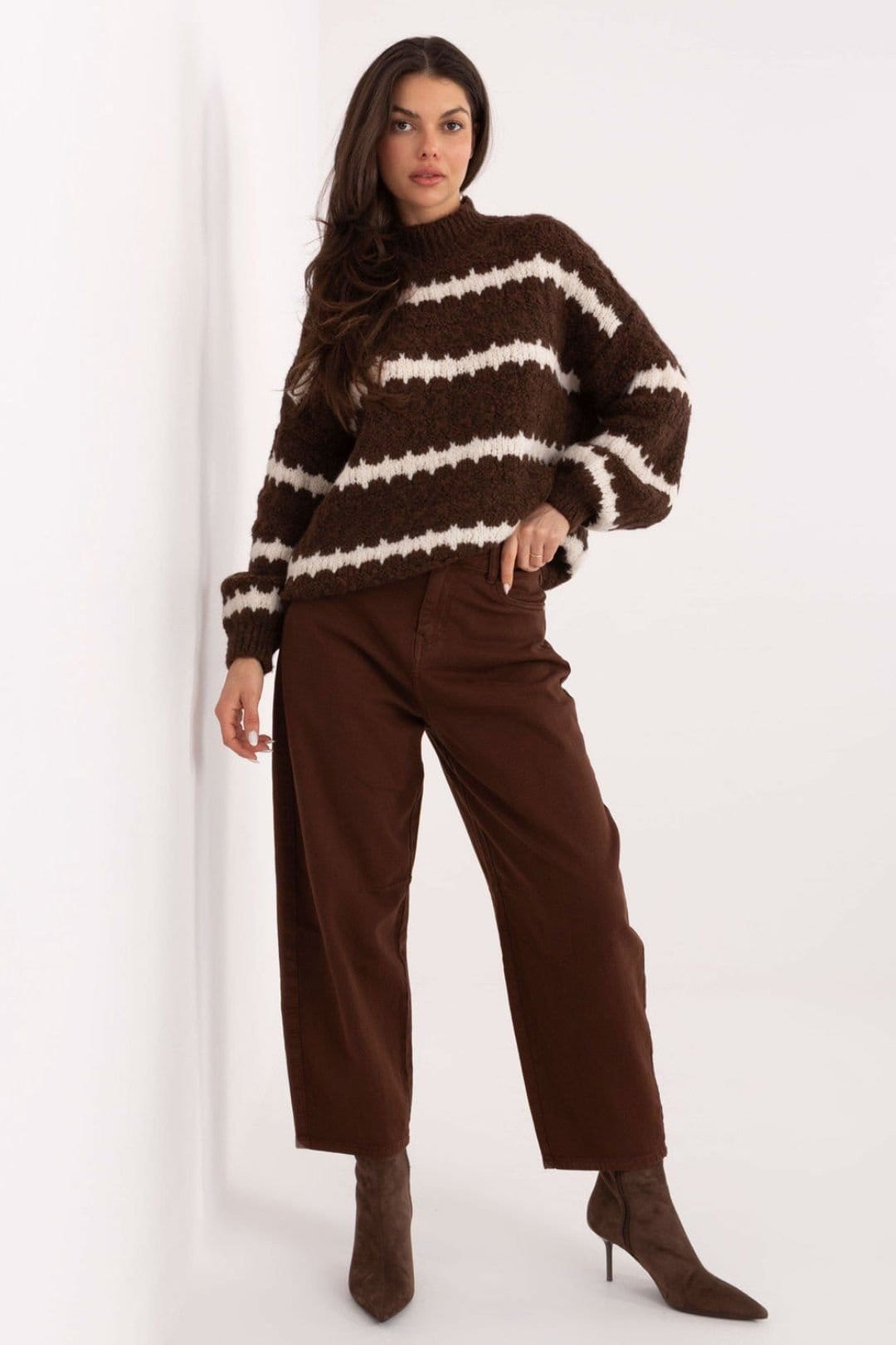 Love Lace Brown High Waist Balloon Fit Jeans