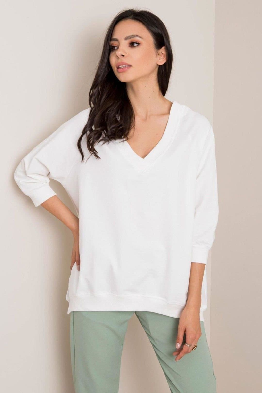 Love Lace Love Lace Women's Loose Fit Heart Neck Long Sleeve Sweatshirt in White