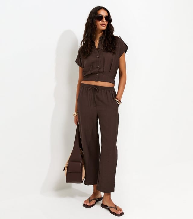 New Look Women's Dark Brown Woven Ankle Grazer Trousers New Look - 2