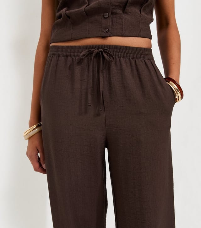 New Look Women's Dark Brown Woven Ankle Grazer Trousers New Look - 3