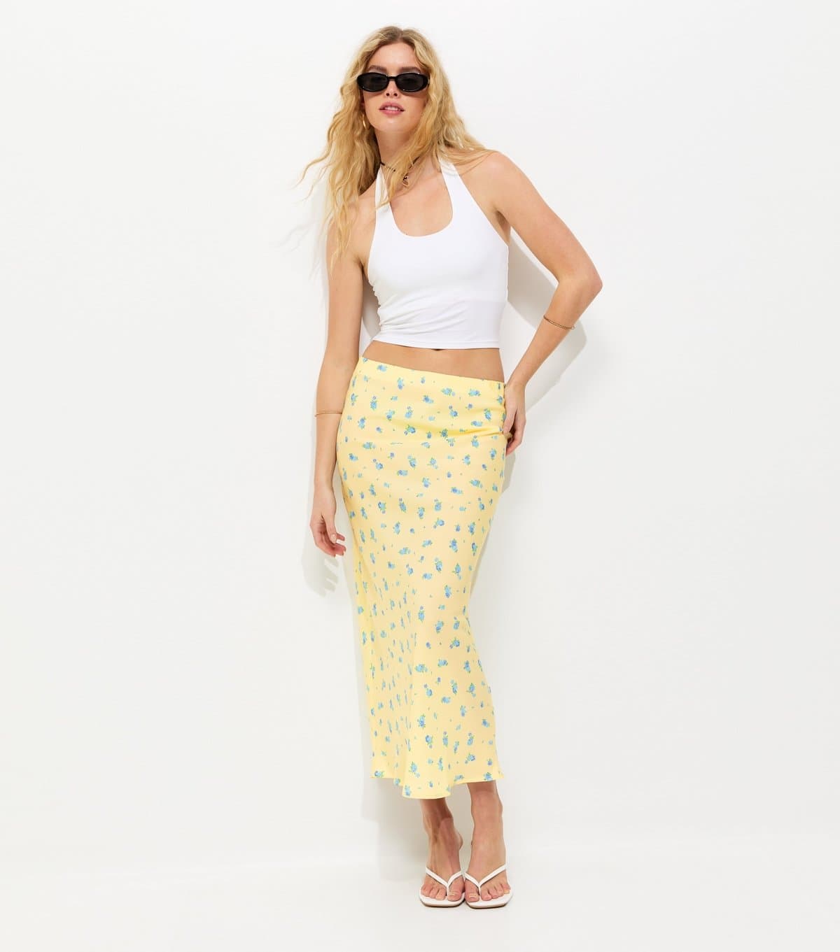 New Look Women's Yellow Ditsy Floral Bias Cut Midi Skirt New Look