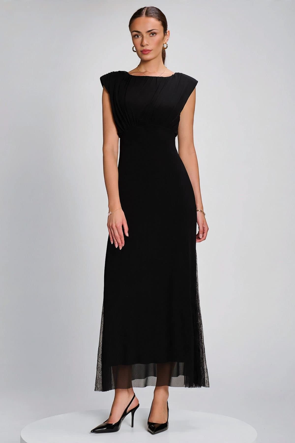 Jolie Moi Jolie Moi Women's Lace Insert Mesh Maxi Dress in Black