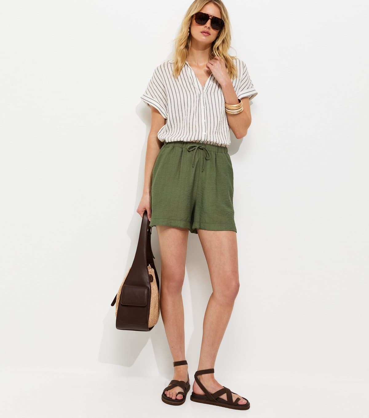 New Look Women's Tall Dark Khaki Crinkled Drawstring Shorts New Look