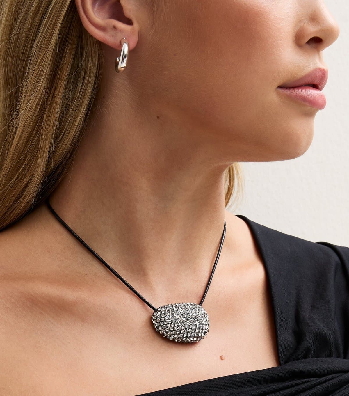 New Look Silver Tone Diamante Dome Pendant Cord Necklace New Look