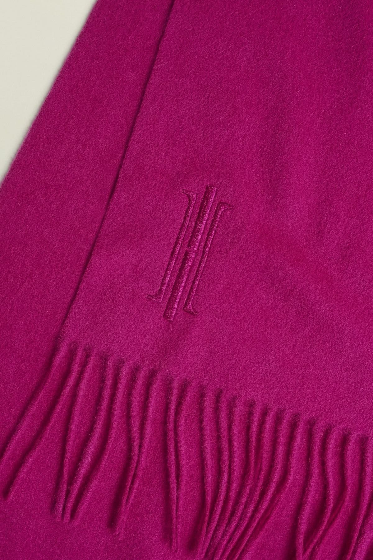 Hobbs London Hobbs London Women's Emery 100% Wool Scarf in Fuchsia - 4