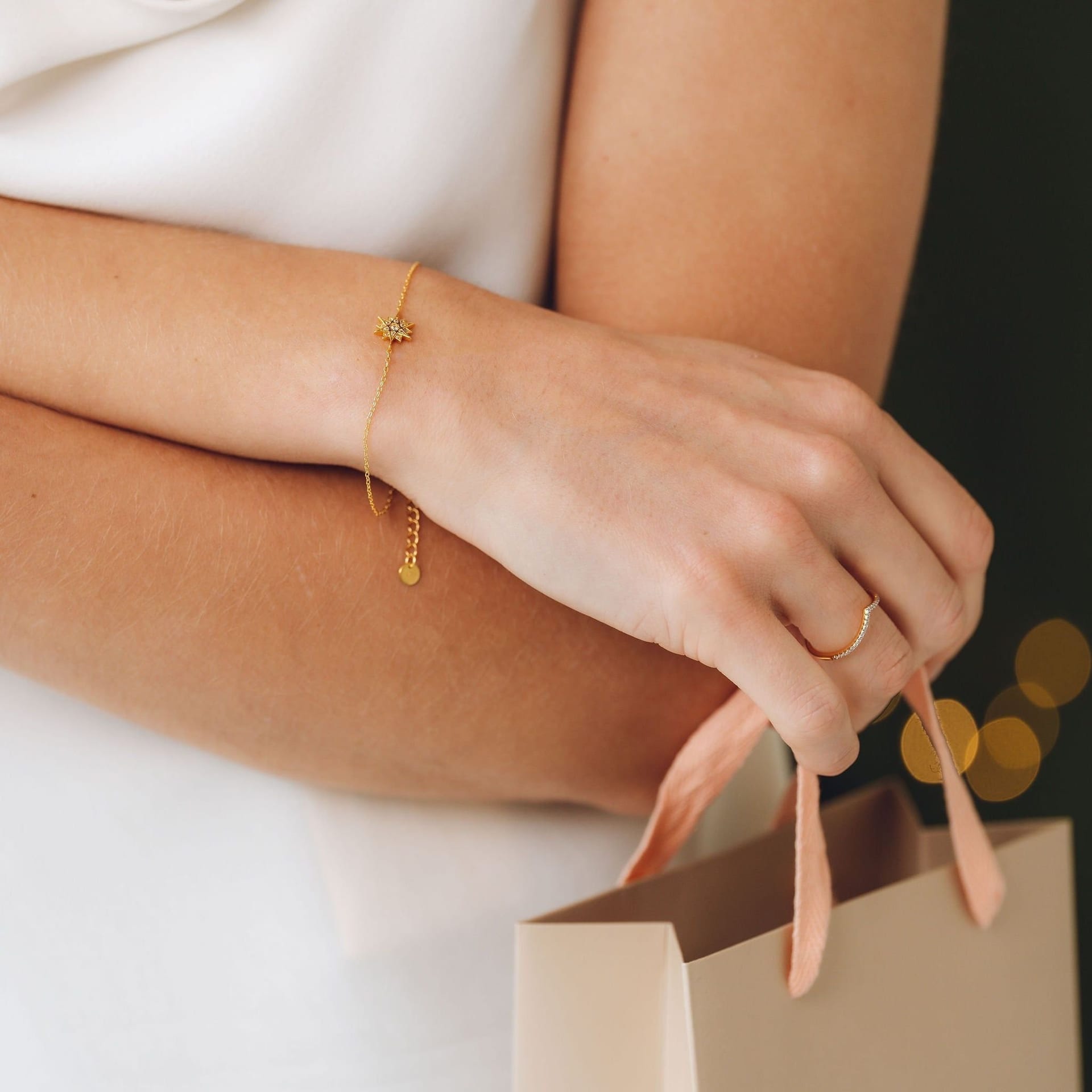 Gold Trip Gold Trip Women's Celestial Star Bracelet in Gold - 4