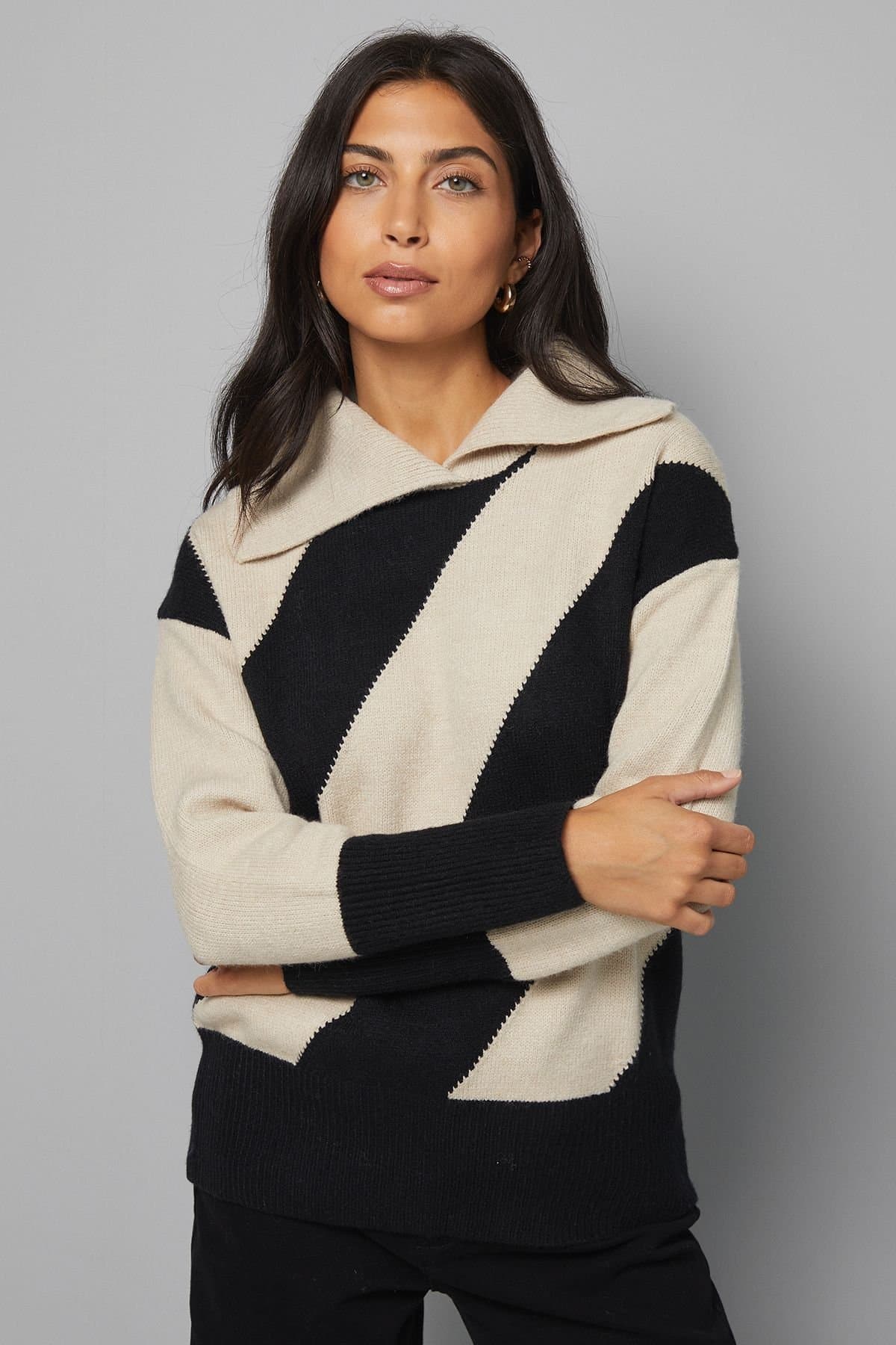 Wallis Wallis Women's Knitted Stripe Roll Neck Jumper in Stone