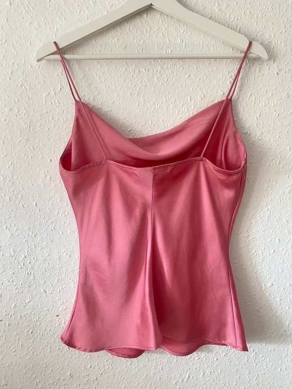 Zara Beautiful Zara Cowl Neck Slinky Top in Pink
