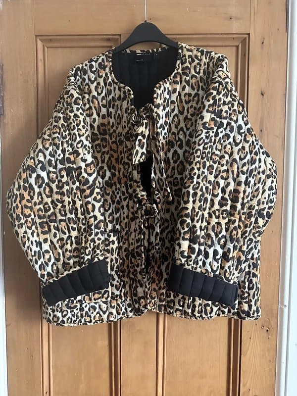 ASOS Design ASOS Design Quilted Leopard Print Jacket Size M (12 - 14)
