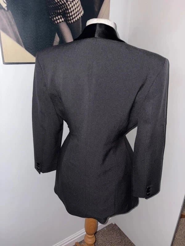 ASOS Design ASOS design grey tuxedo hourglass blazer size 8 nwot