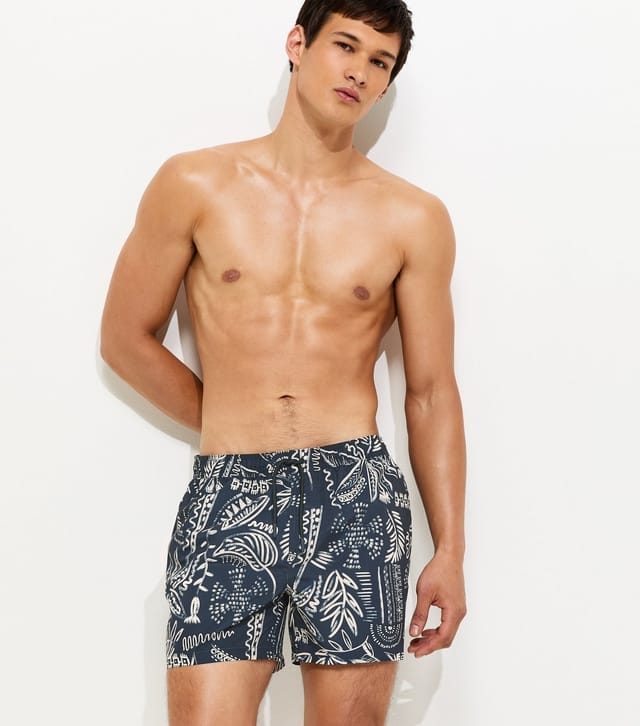 New Look Men's Navy Sketch Palm Swim Shorts New Look - 2