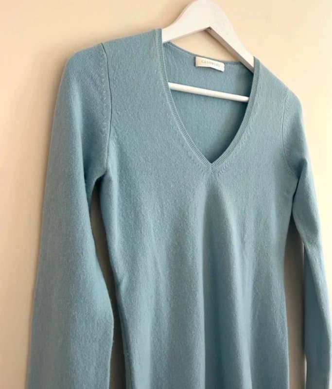 Cashmere 100% Cashmere V Neck Jumper Blue Luxury Soft Knit Sweater Minimalist XS UK 6-8