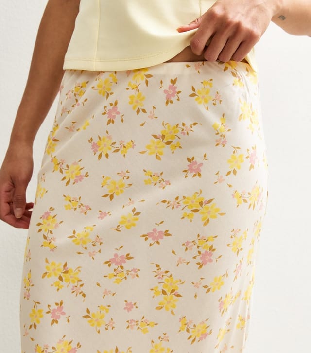 New Look Women's Yellow Floral Print Bias Cut Midi Skirt New Look - 3