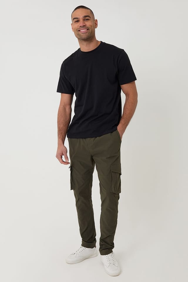 Threadbare Threadbare Men's Slim Fit Stretch Cargo Trousers in Khaki - 3