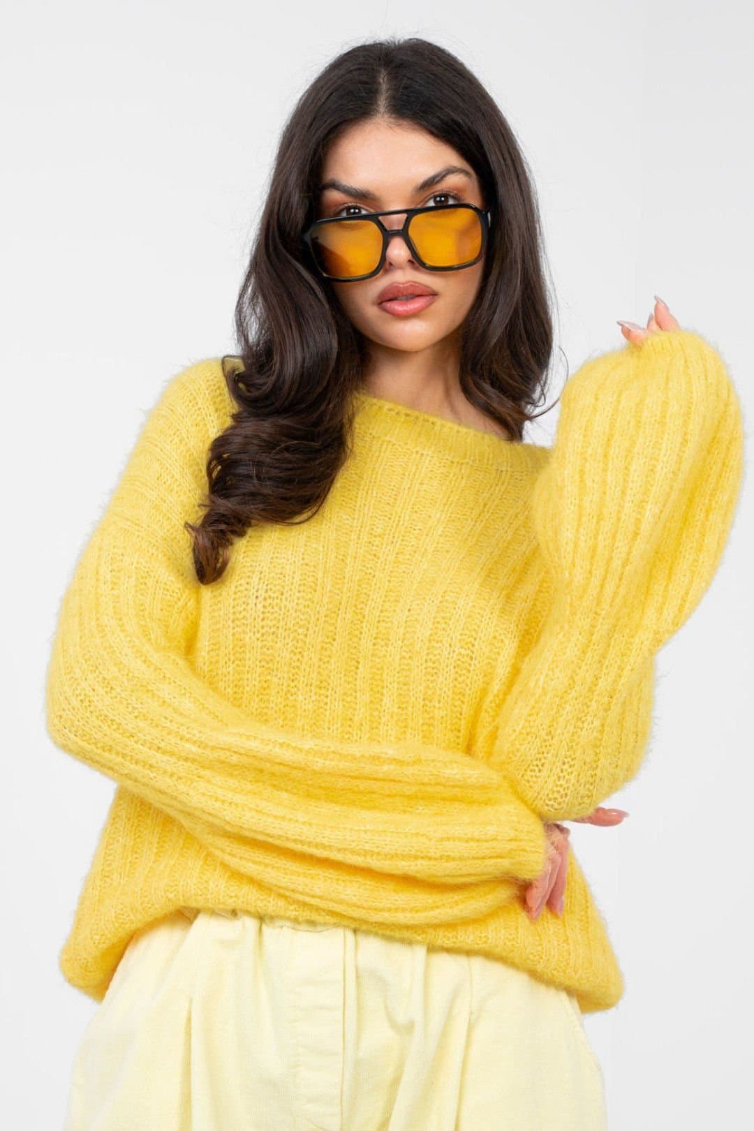 Love Lace Love Lace Women's Puffy Sleeve Ribbed Round Neck Sweater in Yellow